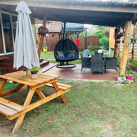 Bungalow Kura โมโอเรอา ภายนอก รูปภาพ