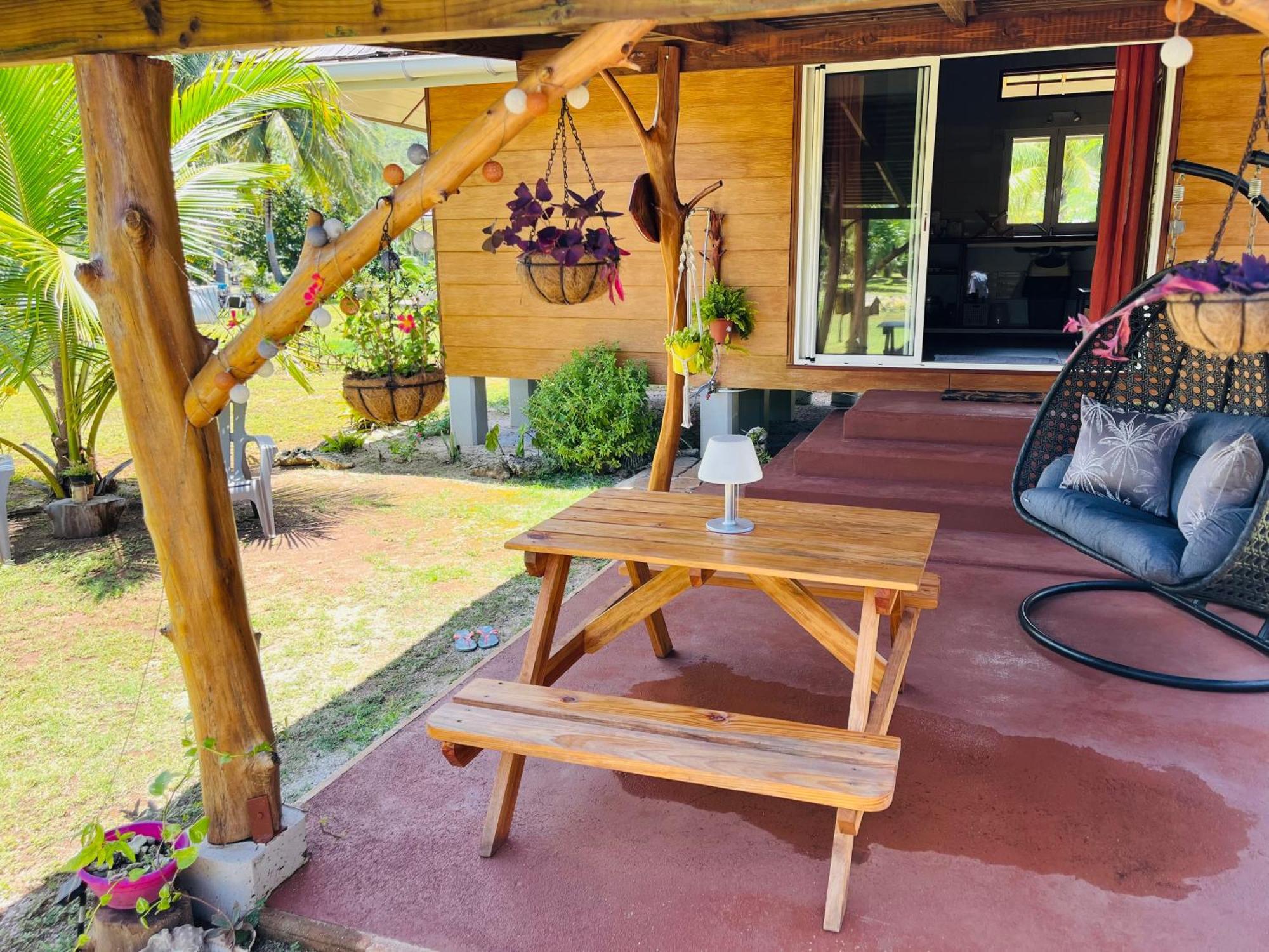 Bungalow Kura โมโอเรอา ภายนอก รูปภาพ